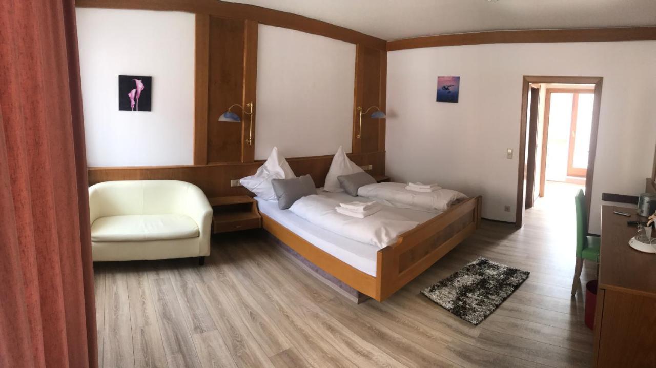 Hotel Sonne Bad Wildbad Exterior foto